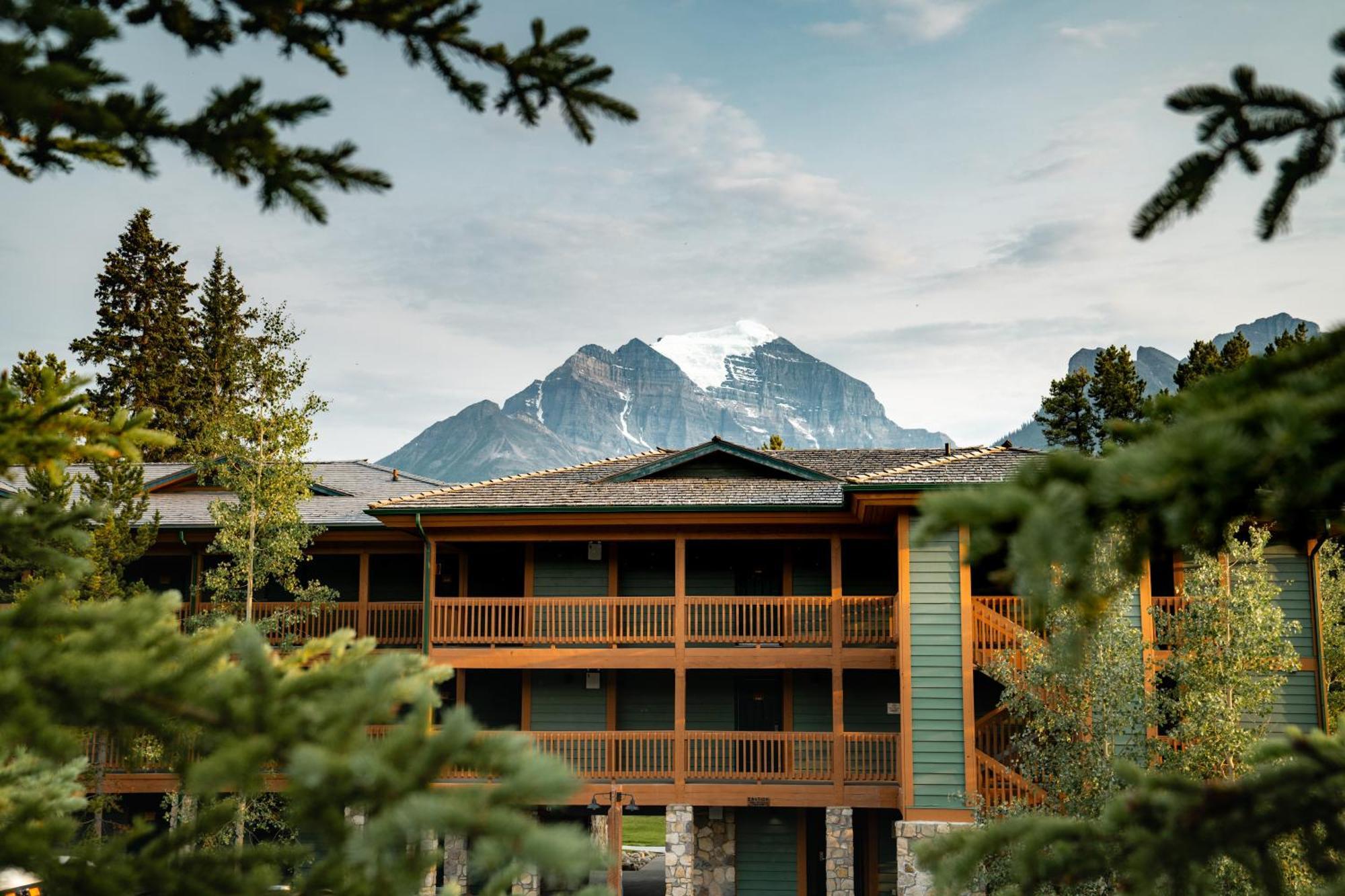 Lake Louise Inn Exterior foto